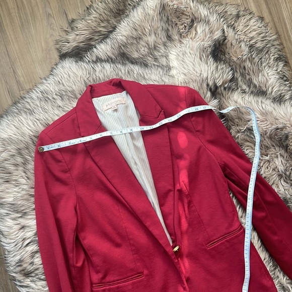 Blazer - Picture 3 of 3